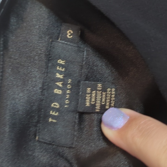 Ted Baker London Women's Dress Black Toggle Chain Gold Hardware LBD Size 3 8 10 - Picture 8 of 13